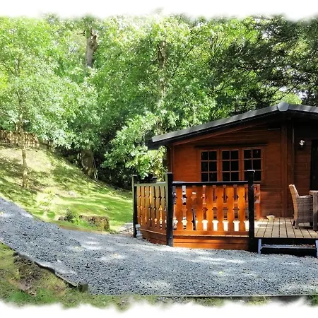 Blelham Tarn Rustic In Tranquil Woodland Holiday home Ambleside