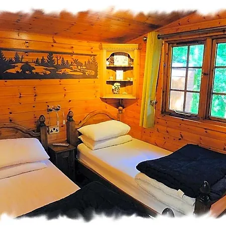 Blelham Tarn Rustic In Tranquil Woodland Casa vacanze