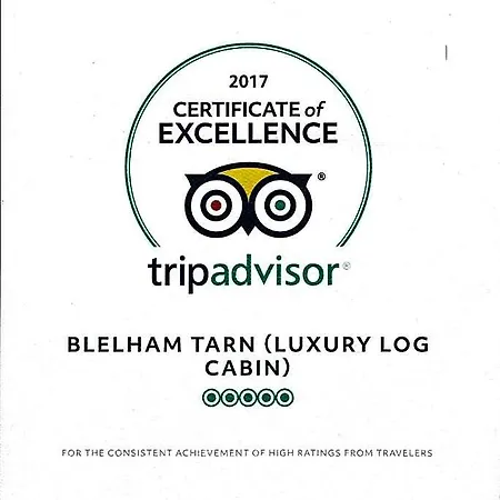Semesterbostad Blelham Tarn Rustic In Tranquil Woodland *