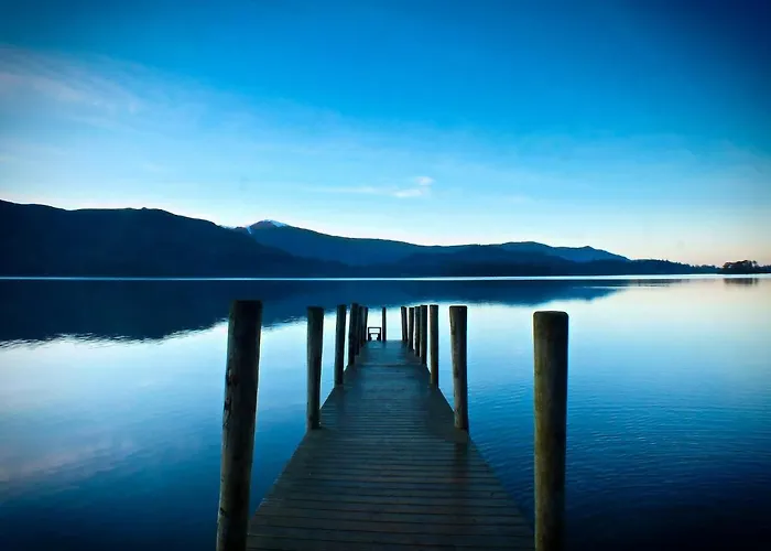 בית נופש Blelham Tarn Rustic In Tranquil Woodland *