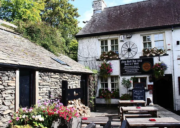 Blelham Tarn Rustic In Tranquil Woodland *